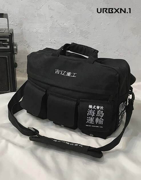 messenger bag techwear
