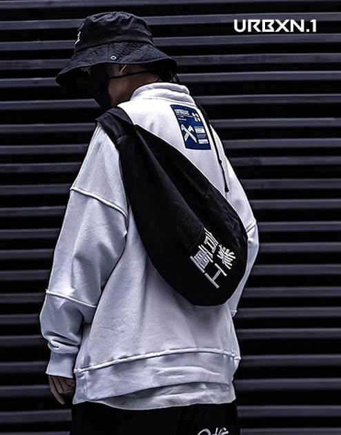 sling bag techwear
