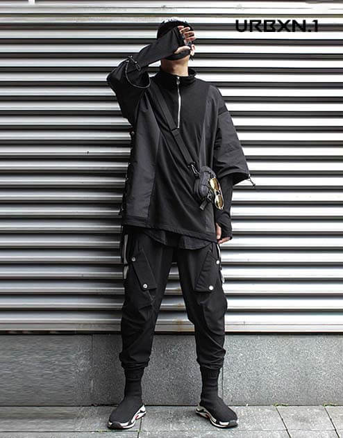 techwear turtleneck